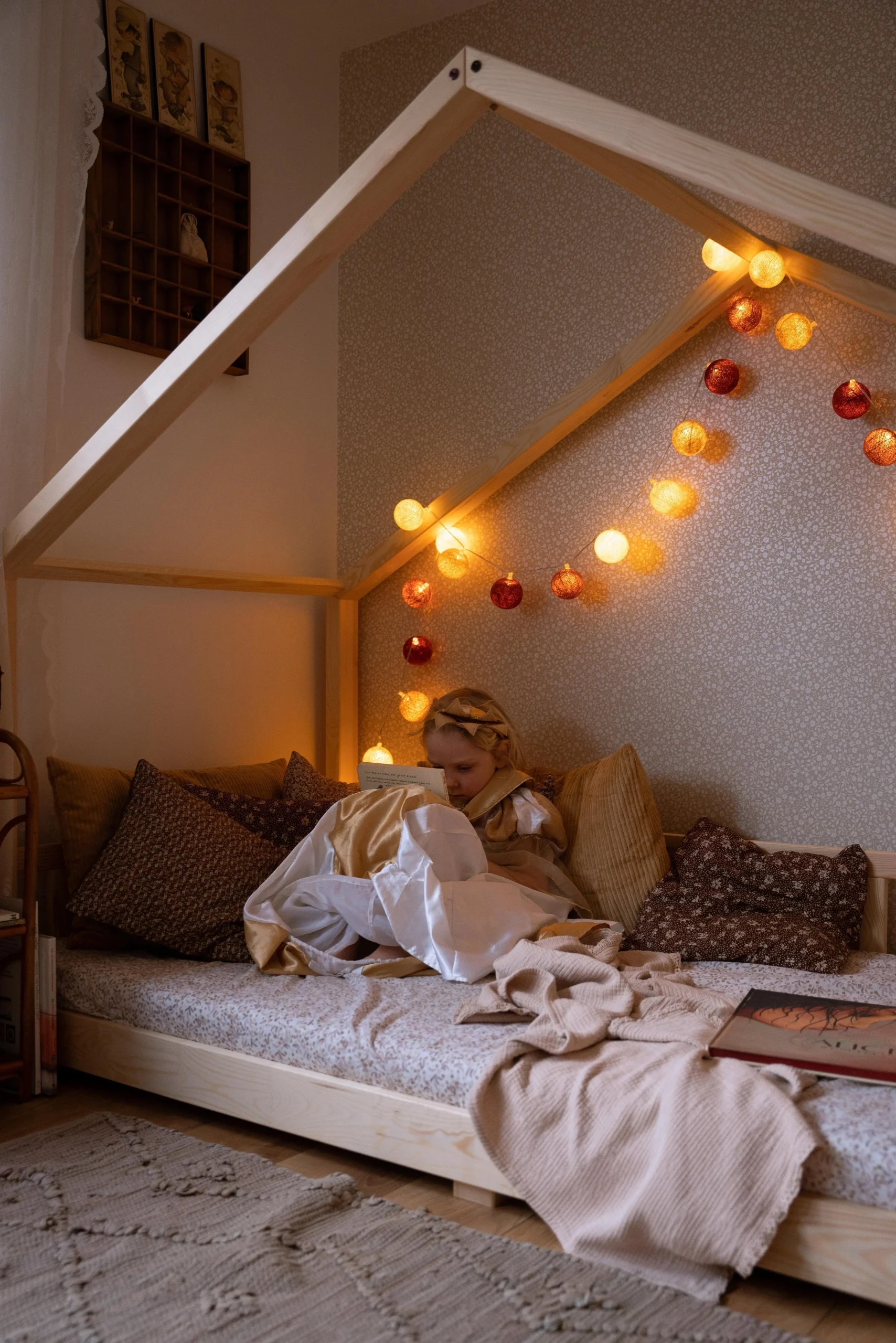 De Gele Flamingo Bedhuisje Amsterdam | Eénpersoons 90x200cm - Afbeelding 4
