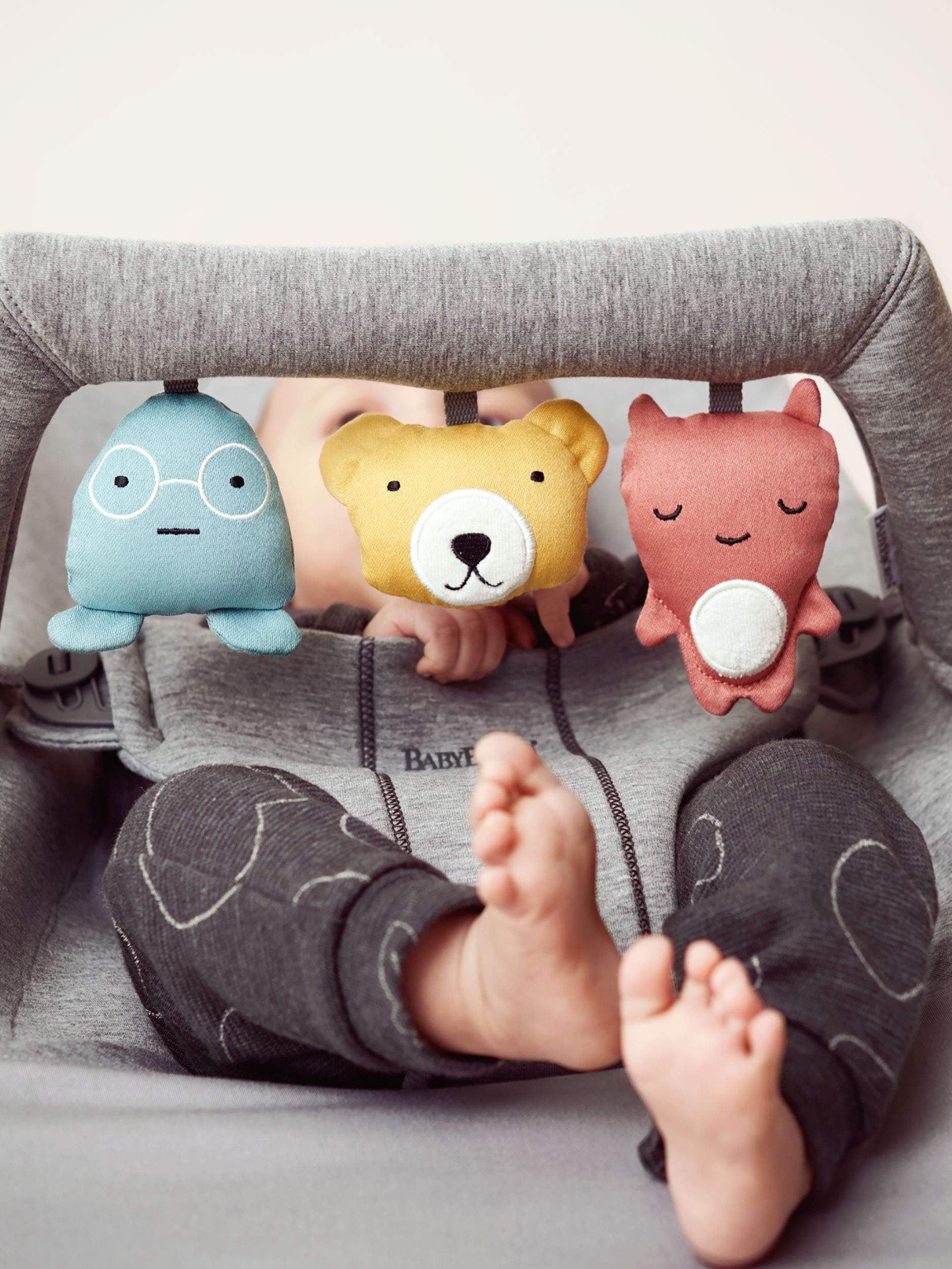 Babybjörn Wipstoeltje Knuffelvriendjes | Kleurrijk - Afbeelding 4